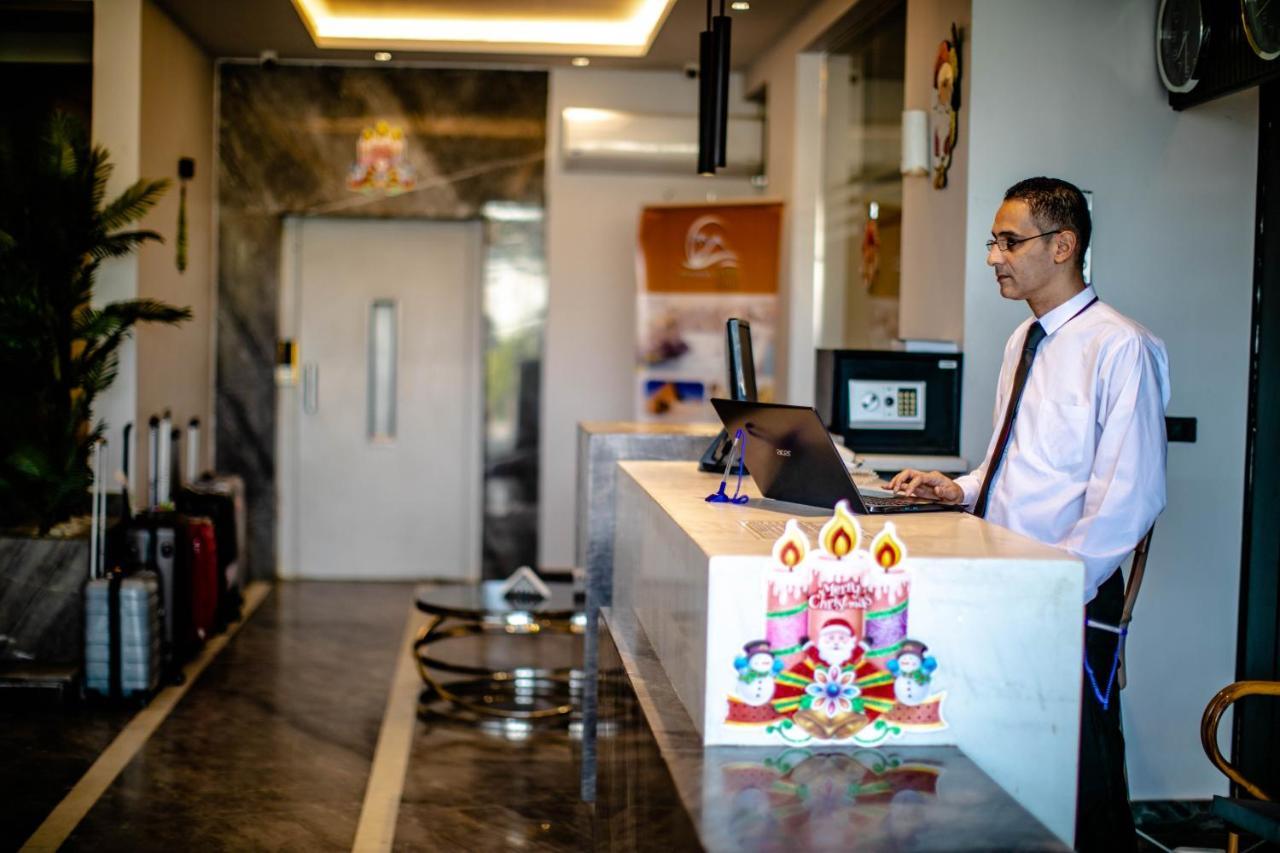 Pyramids Oasis Hotel Kafret el-Gabal 외부 사진