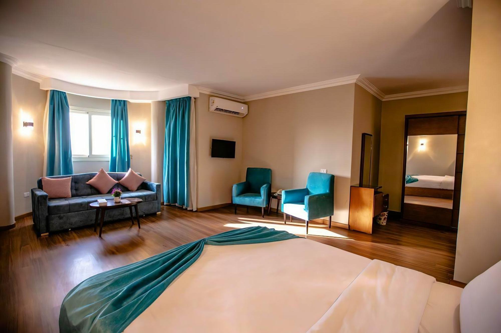 Pyramids Oasis Hotel Kafret el-Gabal 외부 사진