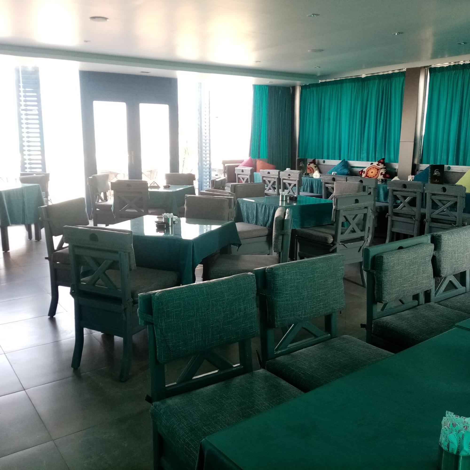 Pyramids Oasis Hotel Kafret el-Gabal 외부 사진
