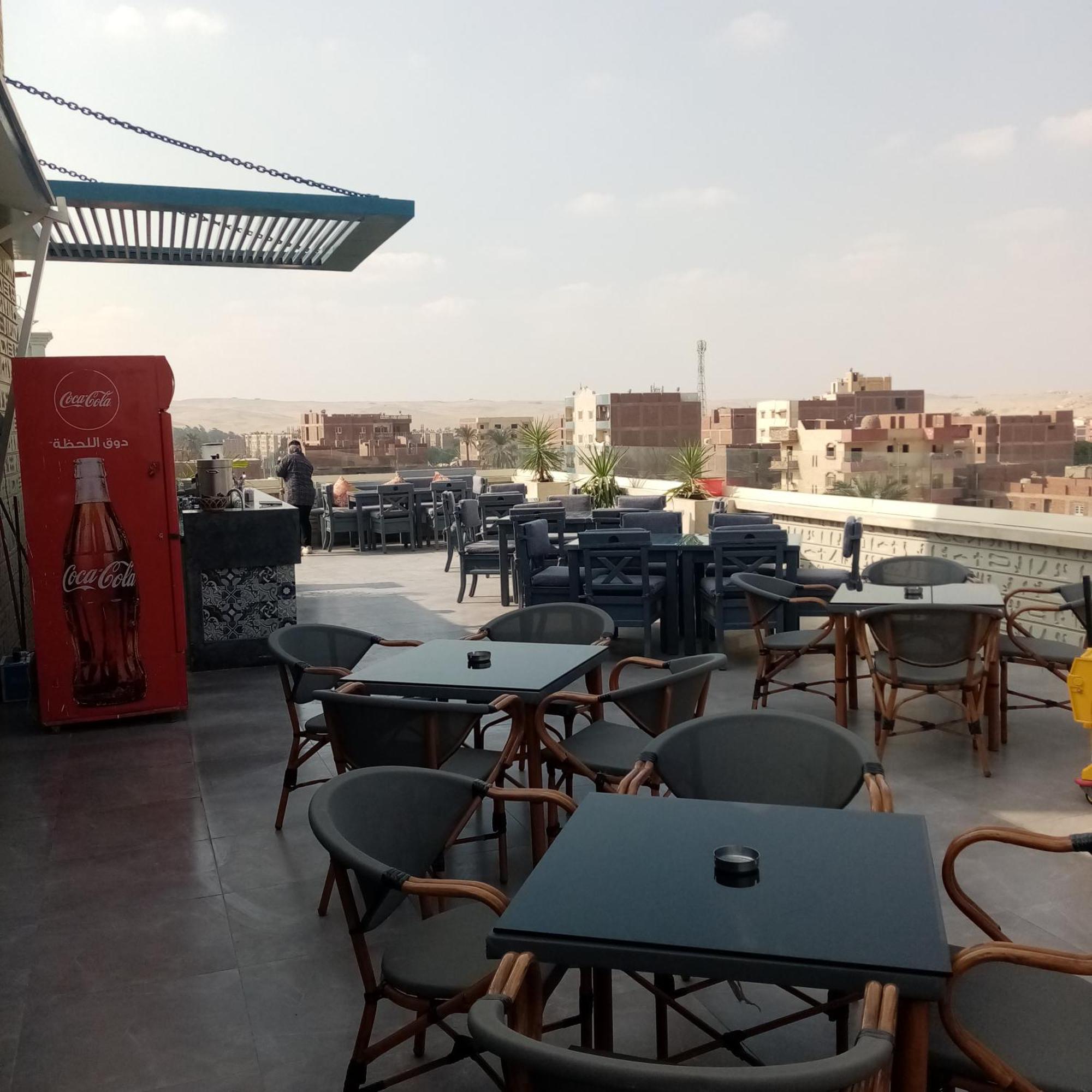 Pyramids Oasis Hotel Kafret el-Gabal 외부 사진