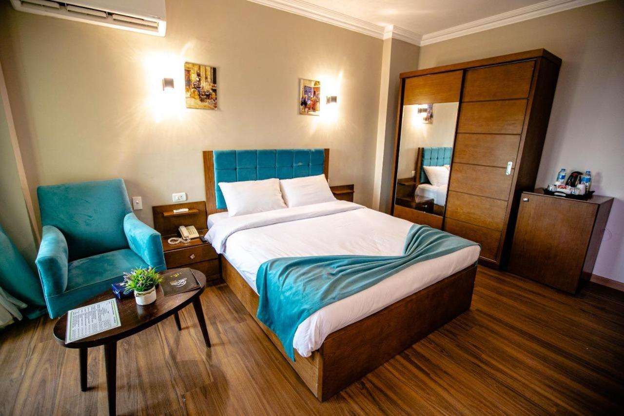 Pyramids Oasis Hotel Kafret el-Gabal 외부 사진